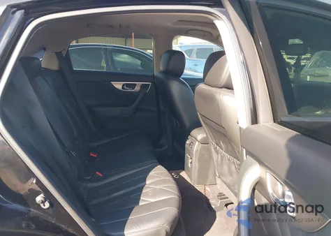 2010 Infiniti Fx35 z USA, uszkodzony, nr VIN JN8AS1MU1AM800662